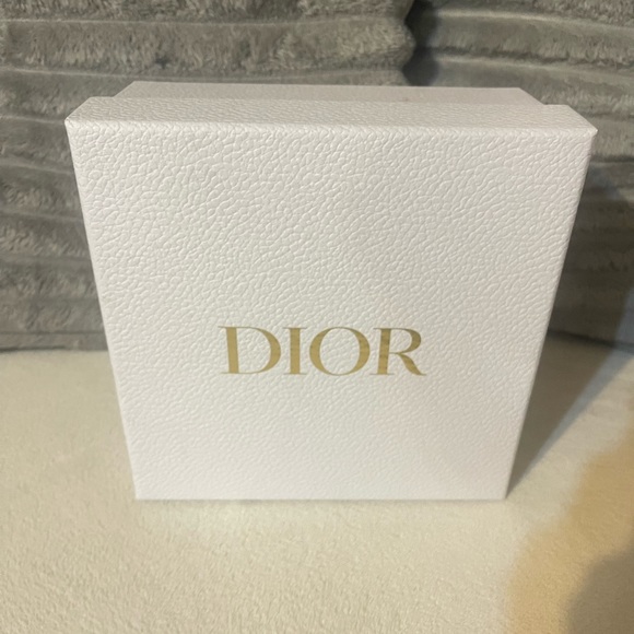 Authentic Dior Box - Picture 3 of 10